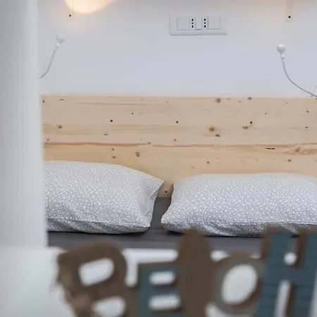 Lägenhet Cozy Studio Overlooking Downtown Makarska